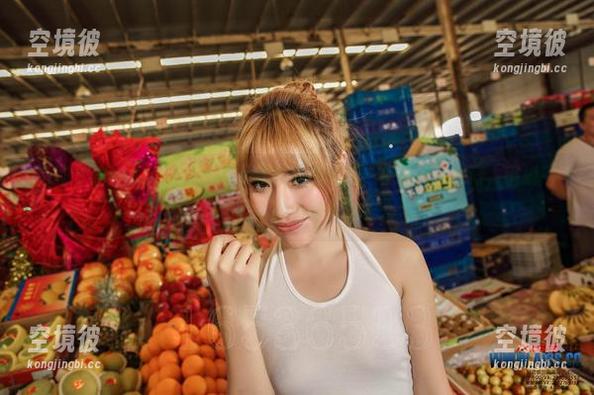 AISS爱丝(钻石版) - 图片里佳慧的和服，像是岁月静好，平淡中有种说不出的醉人意味。