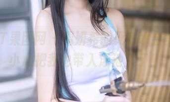 GIRLT果团网 – 周妍希的死库水合集，不小心把我也带入泳池里了！