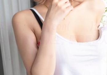 看！又来了，Hyoyeon(김효연)化身女孩，cos得让你怀疑人生，原图更让人捧腹。