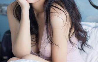 IMiss爱蜜社 – 办公室的私房演绎，芝芝Booty的姿态果然不一般