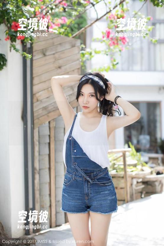 IMiss爱蜜社 - 静静打开网盘，黄乐然的美腿写真如同一阵春风，轻轻撩动，难以忘怀。