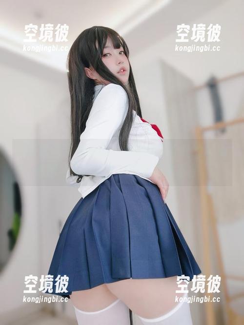 看K酱的吉他妹妹，原图像是把我的内心小剧场都变成了一场吉他演唱会。