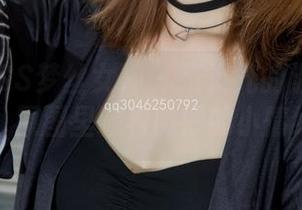 MSLASS梦丝女神 – 张灵儿的温柔私拍，原图里藏着微妙的小情绪