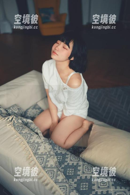 Mimmi(밈미)的网盘里藏着哪些写真小秘密？来吧，像个侦探！