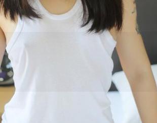 MyGirl美媛馆 – 艾然Airan的泳池图集，下载后请自觉降温，免得火了你的心。