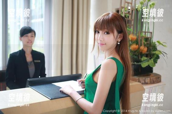 MyGirl美媛馆-豆baby MyGirl美媛馆 - 精选图库又见豆baby的浴室,洗澡时的思考...有没有想得太深?