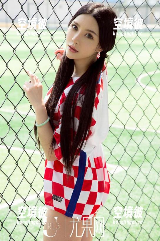 UGirls尤果网 - 信悦儿的全套，在可爱的边缘走钢丝，有点意思哈！