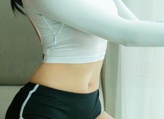 UGirls尤果网 – 看黛斯羽的美图，一不小心就又想下载一堆温柔的回忆。