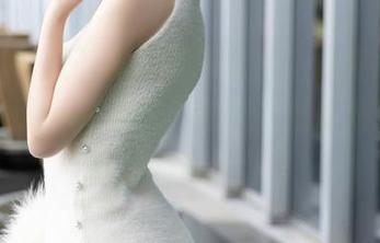 XIAOYU语画界 – 夏天写真，林星阑带你用免费poses展现“我来这里是为了拍锁骨”的迷之自信