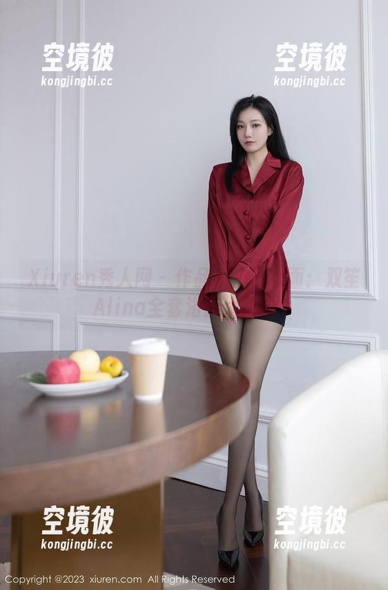 Xiuren秀人网 - 作品不止于水面：双笙Alina全套浴缸大冒险！