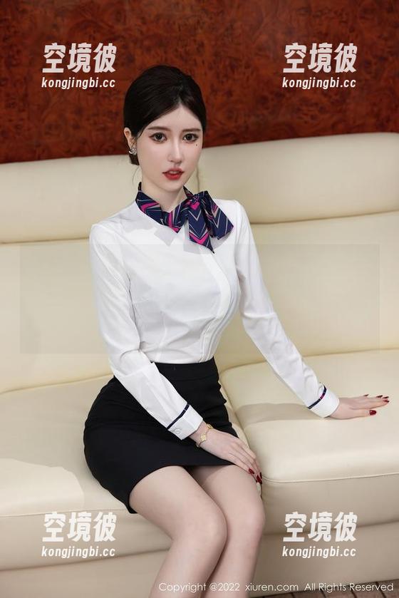 Xiuren秀人网 - 裸足的原图，圆圆酱肆无忌惮的放飞，瞬间让人心急如焚，想知道后面啥。