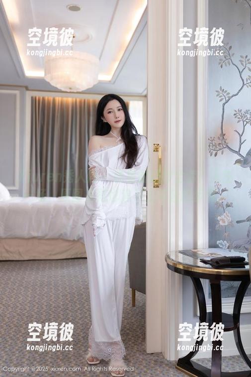 Xiuren秀人网-林星阑 Xiuren秀人网 - 林星阑婚纱全套:人生一场,原图里再也追不上年轻的步伐。