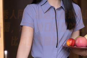 Xiuren秀人网 – 精选王紫琳礼服写真集：除了美丽，还有她口袋里的遗传规律，比如那发散的优雅
