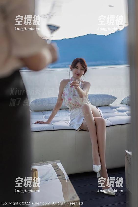 Xiuren秀人网 - 瑶啊摇的瑶给我的图库加了点黑色诱惑…内心深处理解无法名状的心情，嘿嘿。