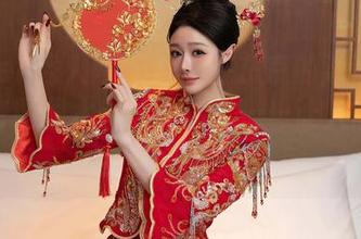 Xiuren秀人网 – 香澄在东京的泳装写真集，套图里水都能跃出来……让人想借泳衣暴露一下？