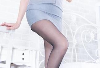 beautyleg – 朋友们，我又翻到Celia的短裙福利原图了！