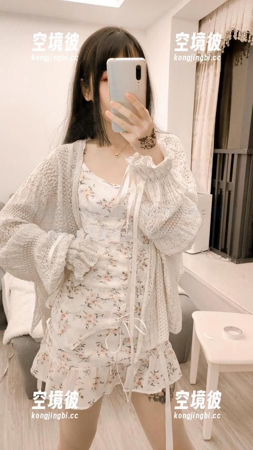 不呆猫的高跟鞋写真，细节在哪呢，图册里好像藏着不为人知的绝招。