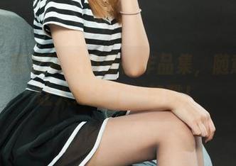 丽柜 – 蕊蕊带来的黑白作品集，随意却又让人绊住了，够酷！