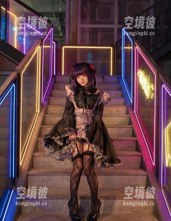 九九八吖 九九八吖的“蕾姆花嫁”图——靠,这资源怎么看都不腻啊,真想多来几轮。