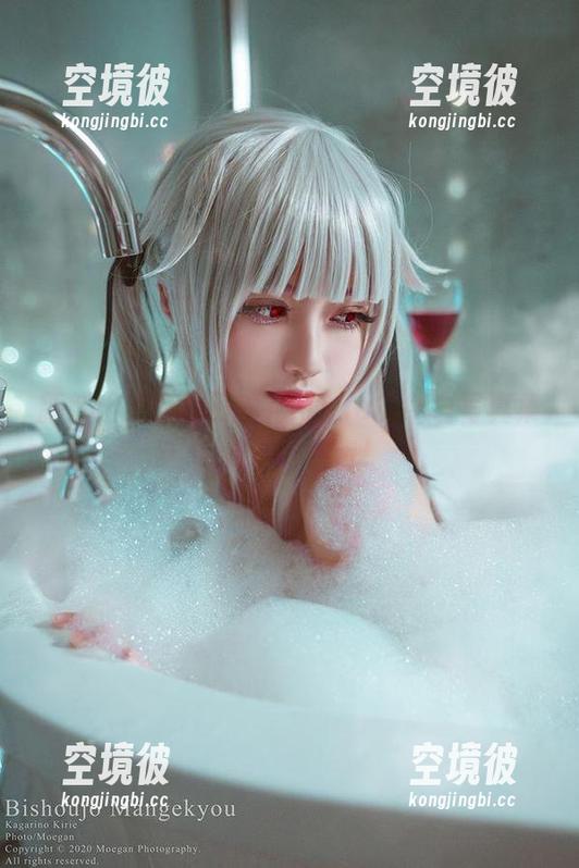 新鲜出炉！冲田凛花rinka的纯白写真集给你清冷一击！