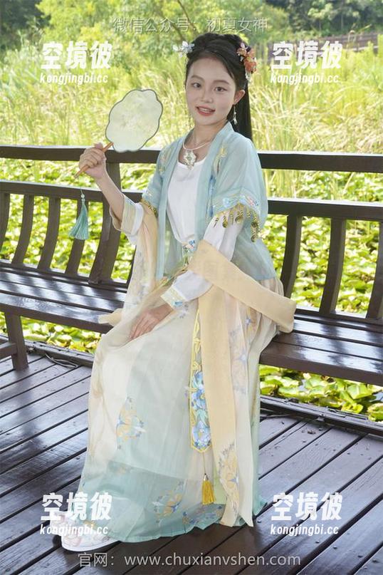 初夏女神 - 环环的在线图集：时光都追不上我