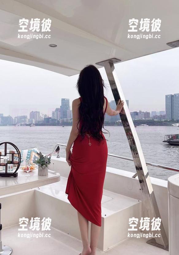微密圈 - 图集上线！为啥大家都在谈论周妍希的渔网袜？因为这绝对不是普通的装备！