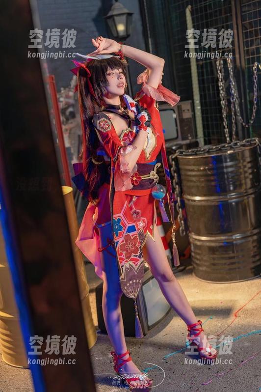 没想到，咬人小小兔的JK写真这么有味儿！
