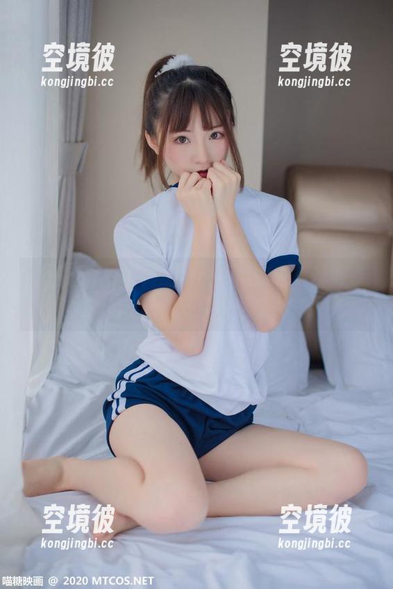 还是婚纱好看？喵糖映画的爱宕写真分享让我好犹豫哦