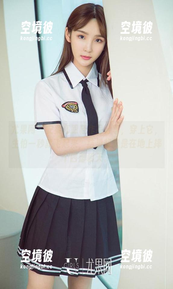 尤果网-安柔 尤果网 - 安柔高跟鞋作品分享,穿上它,生怕一秒就飞起来,结果却只是在地上摔个四脚朝天。