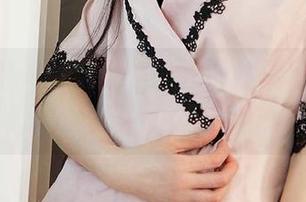 尤果网 – 柚子的眼神透出一丝清纯，像在图库里找到宝藏，快来下载吧！