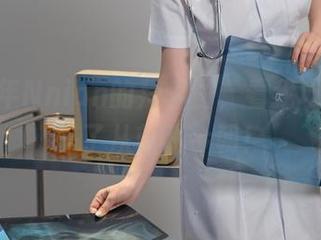 cos年年Nnian的拜年图，看我巧妙地混搭了从前和今朝！