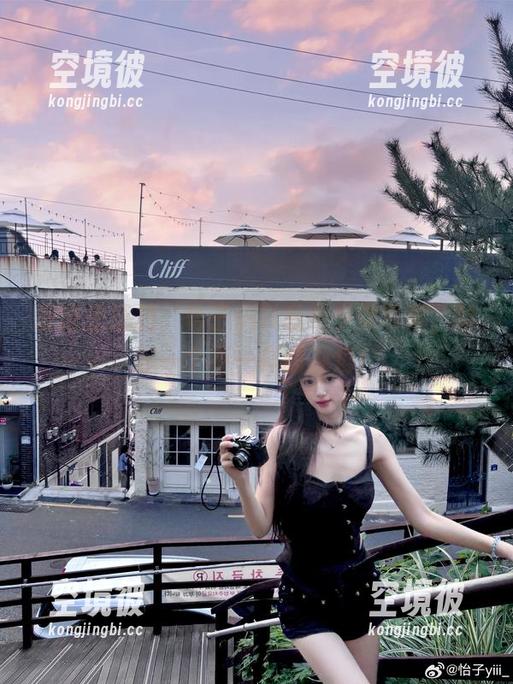 没啥正经的，怡子yiii私拍少女写真，给你一个不一样的视角！