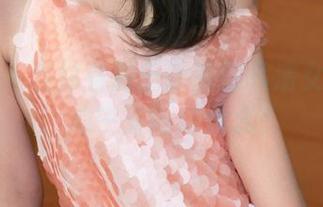 推女神 – 当你看到王语纯的高清女王照片，心中会闪过什么？