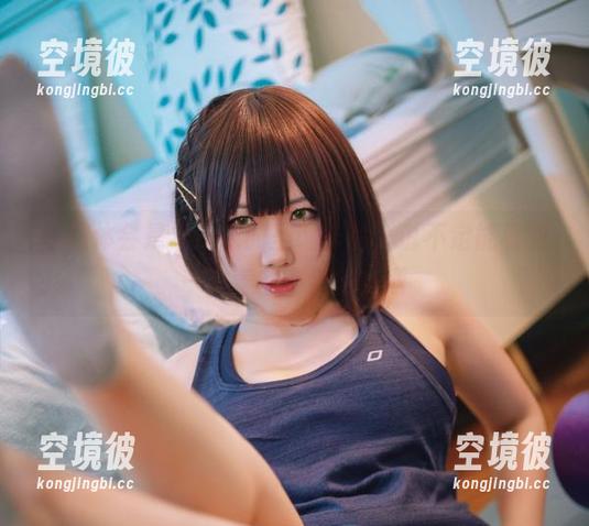 仔细体会是本末末的圣诞作品，说不定能看到一些意想不到的东西
