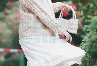 听说网盘里的木棉棉OwO女王合集，能让人心中小鹿乱撞…真的吗？