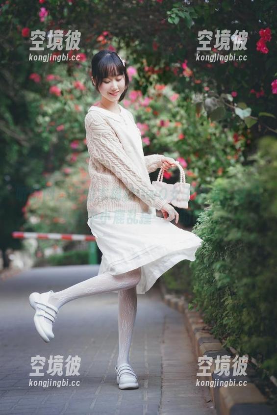 木棉棉OwO 听说网盘里的木棉棉OwO女王合集,能让人心中小鹿乱撞…真的吗?