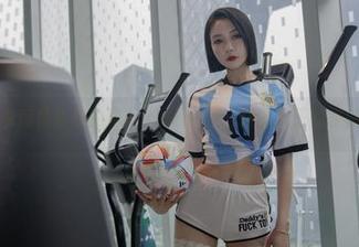 微密圈 – 私房角落里的果儿Victoria，漆皮女王的表情千变万化