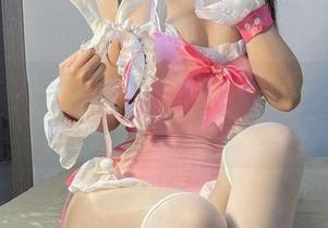 微密圈 – 修图？不！桃沢樱呀的辣妹美图就是封存真实，辣意满满，不着痕迹。
