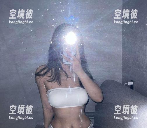 微密圈 - 灰丝更新，桃沢樱呀到底还有多少花样在后面？