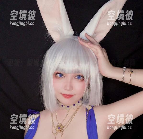 更新：椒妮佐仁的镂空写真集，畅游在那若隐若现的‘空洞’中！
