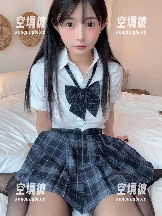 新图集上线！樱井宁宁和她的粉色迷梦
