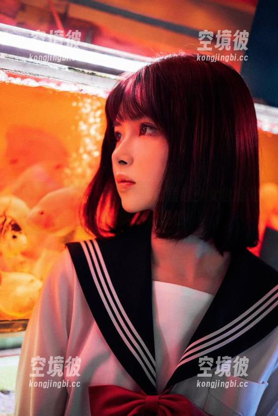 最新合集中，河豚抚子让居家少女也能充满故事和戏剧性