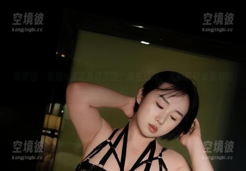 微密圈 - 瑜瑾u赤足高清原图，忽然想问，光脚真能够撒野吗？