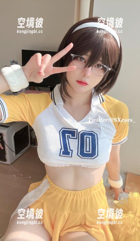 眼酱大魔王w 毛衣季节的隐秘分享:眼酱大魔王w的写真集