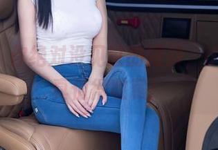 秀人网 – 你绝对没见过的短裤，UU酱的写真值得收藏！