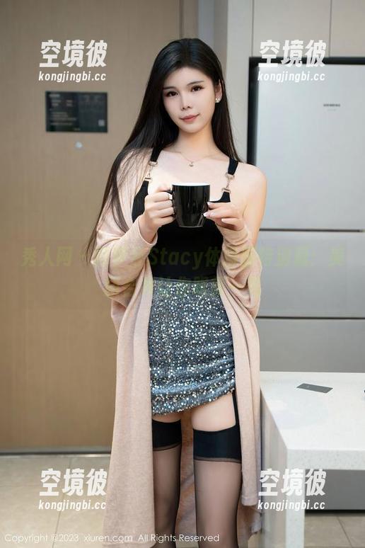 秀人网 - 何梦兮Stacy体操服特别篇：美图合集让你眼前一亮