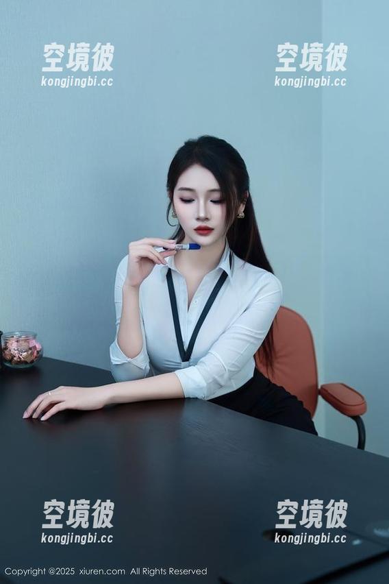 秀人网 - 会不会被奶茶味的包子的“裤里丝”想法感染？在线图集等你来评判！