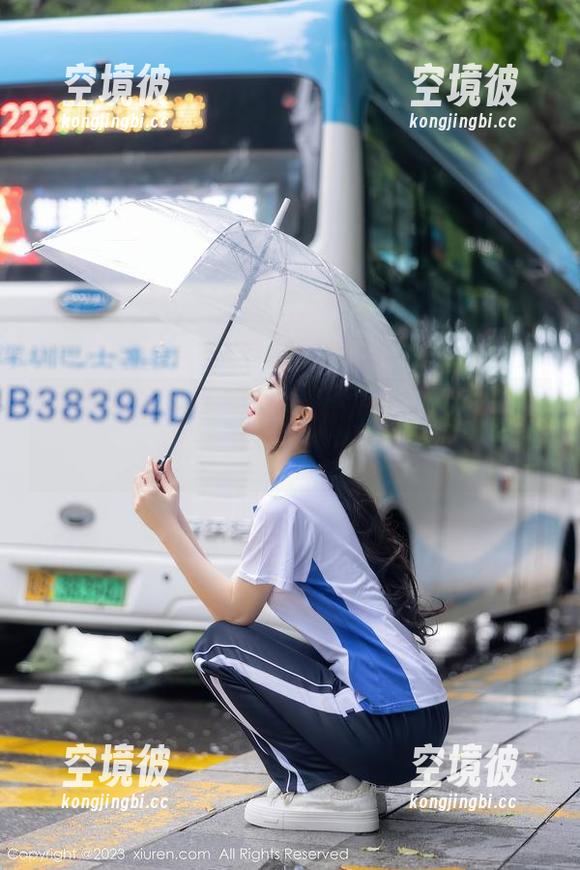 秀人网 - 当小爪几穿上高跟鞋，图库变身为“超模走秀”集！