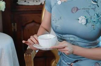 秀人网 – 沐沐baby的吊带照，有种无圣光让人不自觉想多想的感觉
