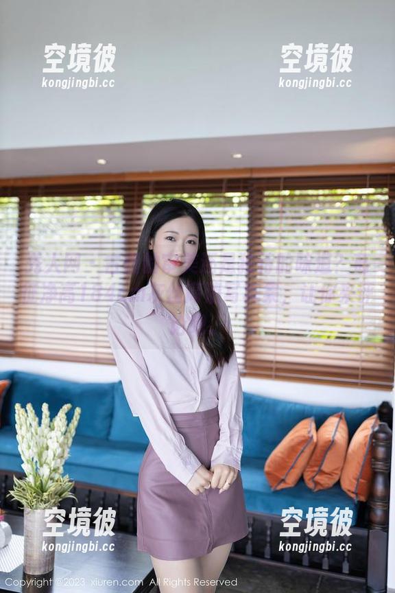 秀人网-葛征净高184cm 秀人网 - 古怪的审美还是独特的味道?葛征净高184cm灰丝高清写真集,让你来评论吧。